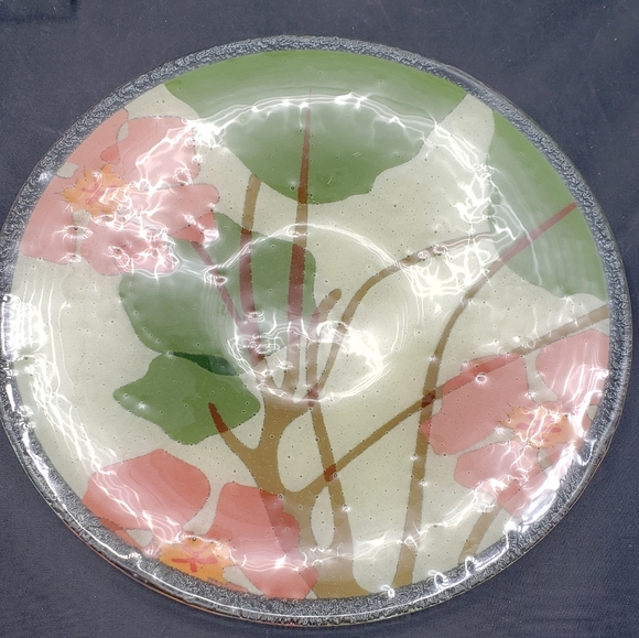 Peggy Karr Fused Glass Floral Plate - Picture 4 of 7